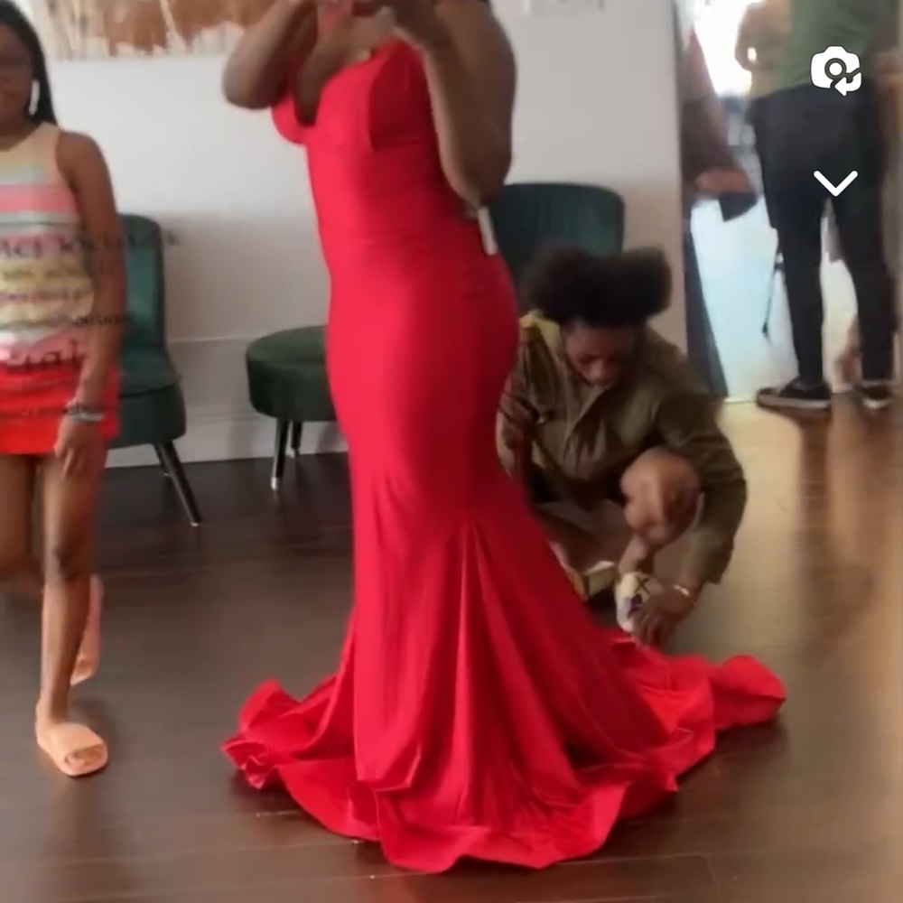 RED BACKLESS LONG PROM DRESS FOR SALE! - Picture 8 of 9